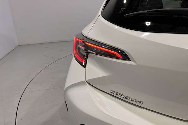 2018 Toyota Corolla Ascent Sport MZEA12R