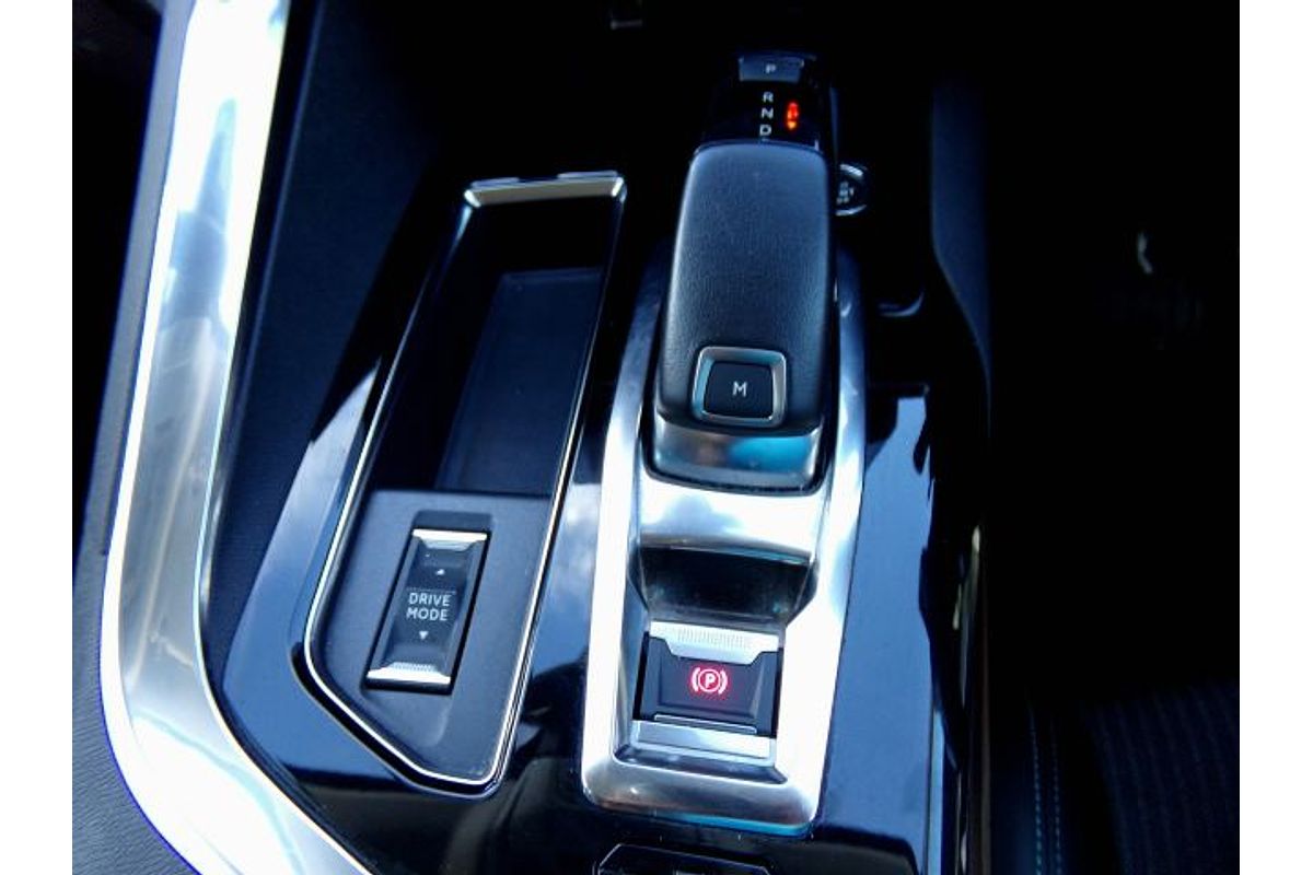 2023 Peugeot 3008 Allure P84
