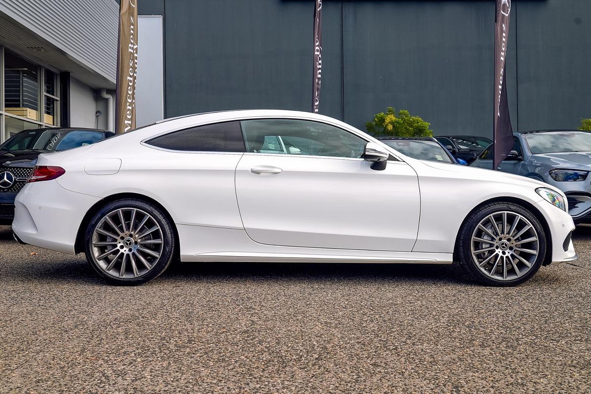 2017 Mercedes-Benz C-Class C200 C205