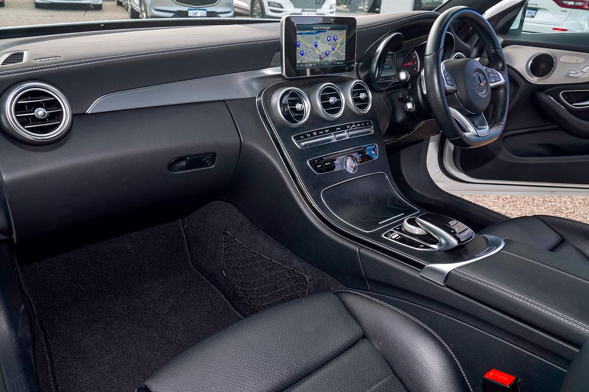 2017 Mercedes-Benz C-Class C200 C205