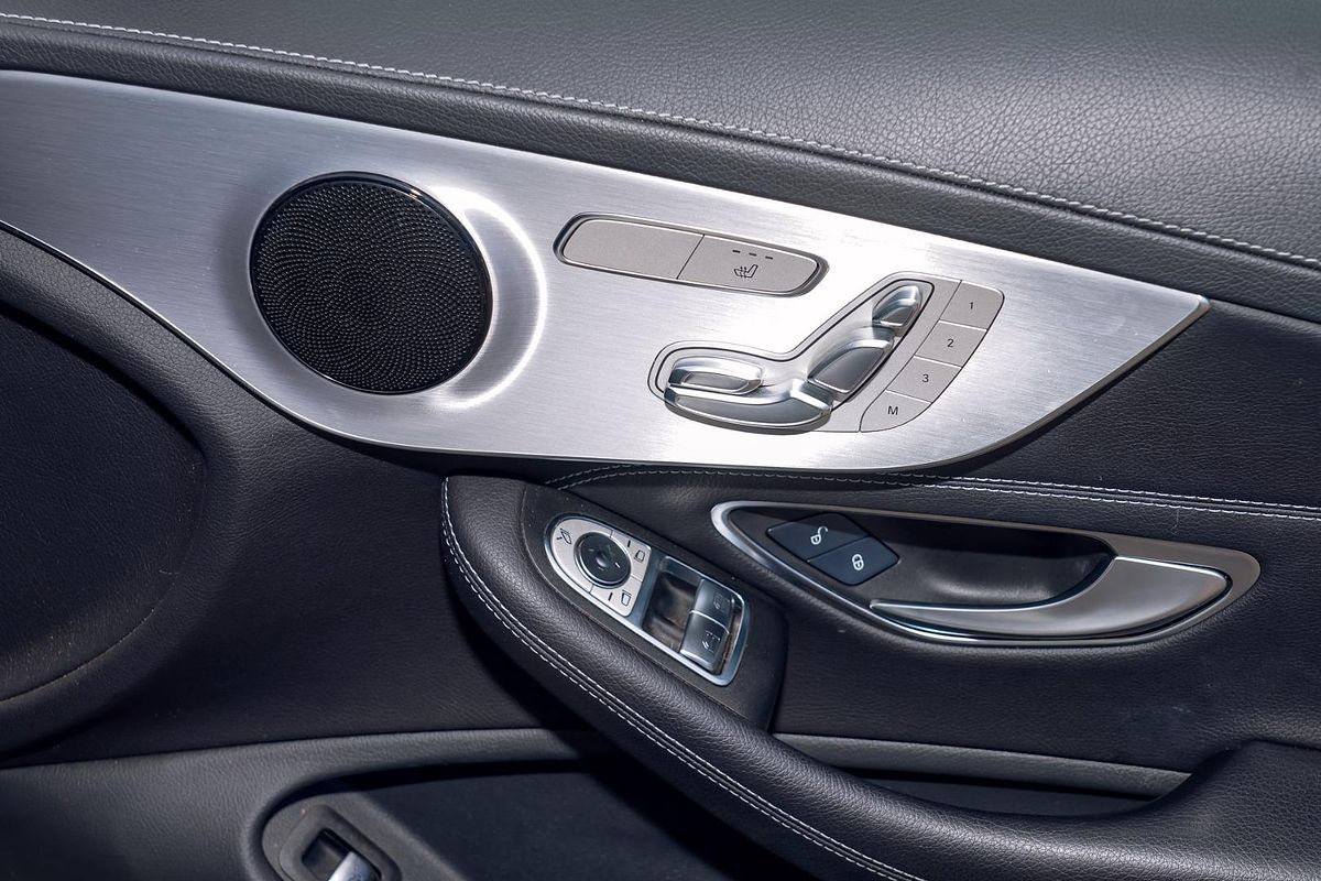 2017 Mercedes-Benz C-Class C200 C205