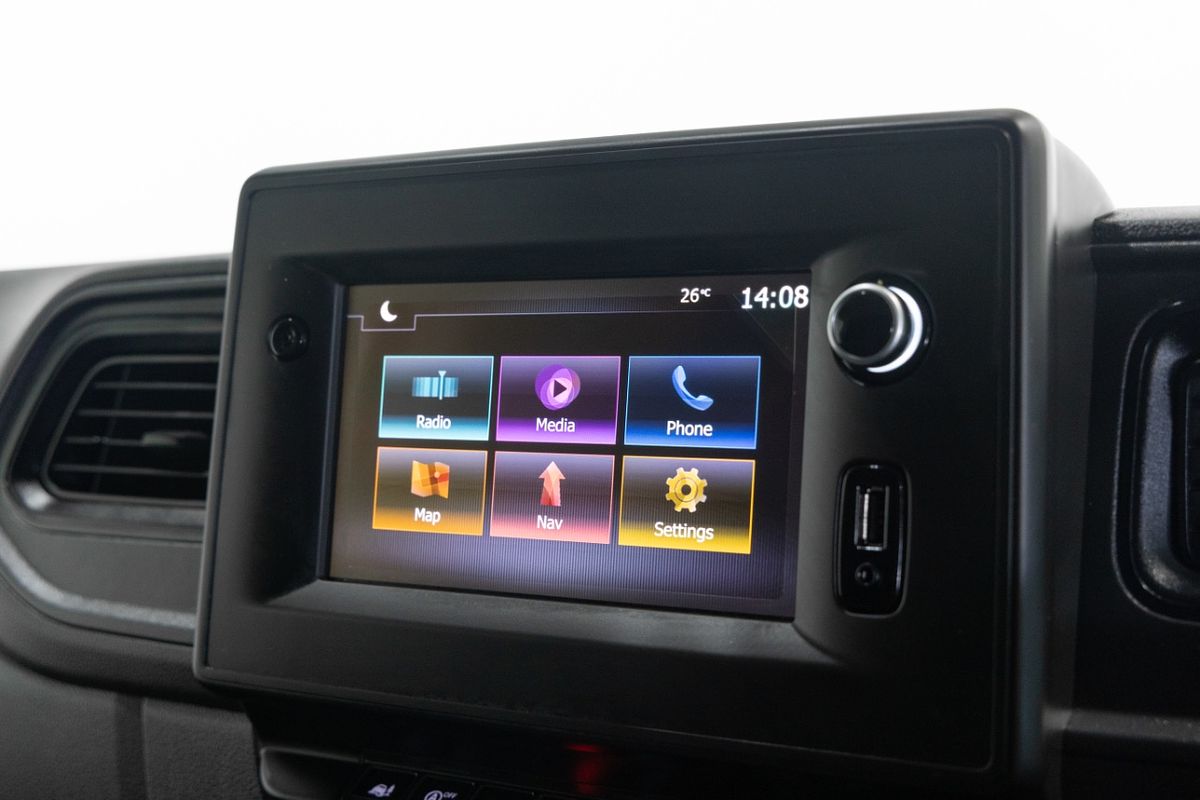 2023 Renault Master Pro 120kW X62 Phase 2 LWB