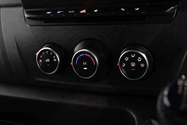 2023 Renault Master Pro 120kW X62 Phase 2 LWB