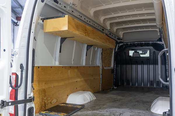 2023 Renault Master Pro 120kW X62 Phase 2 LWB