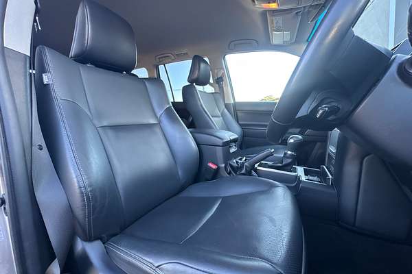 2023 Toyota Landcruiser Prado VX GDJ150R