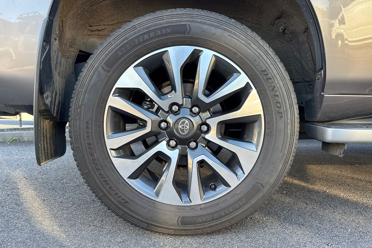 2023 Toyota Landcruiser Prado VX GDJ150R
