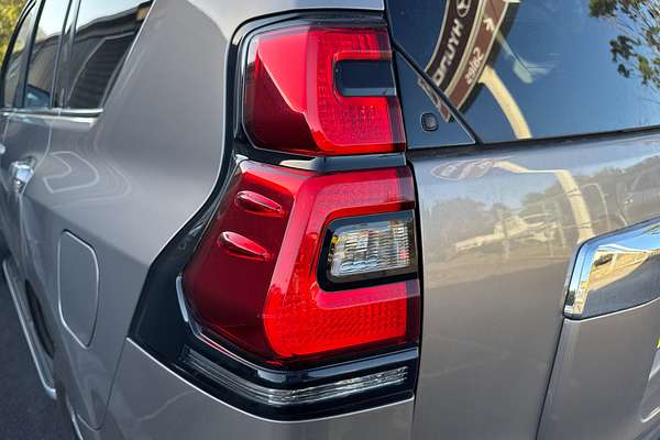 2023 Toyota Landcruiser Prado VX GDJ150R