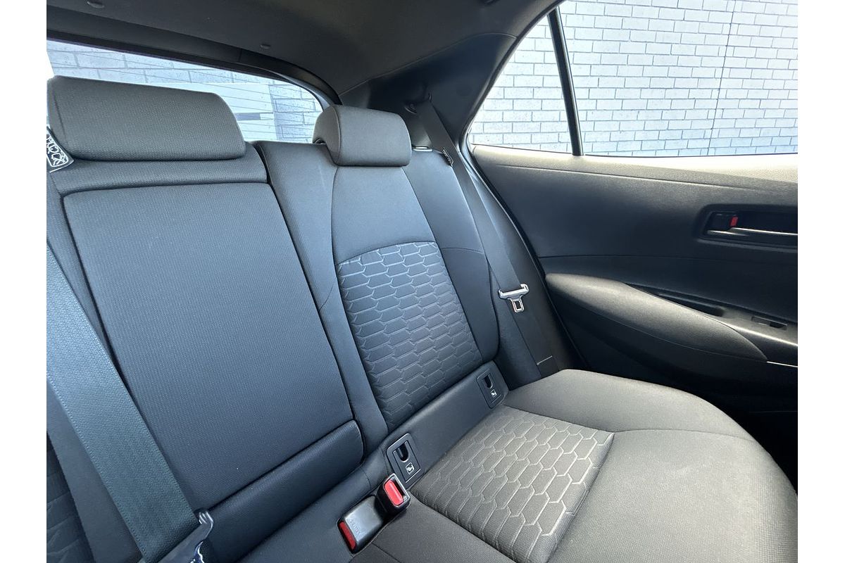 2022 Toyota Corolla Ascent Sport Hybrid ZWE211R