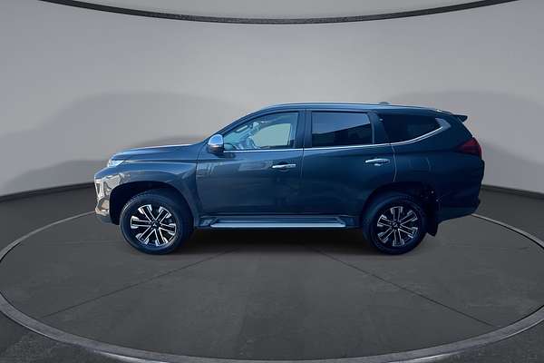 2022 Mitsubishi Pajero Sport GLS QF