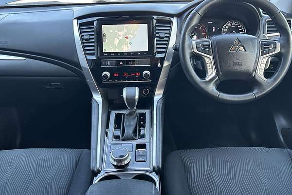 2022 Mitsubishi Pajero Sport GLS QF