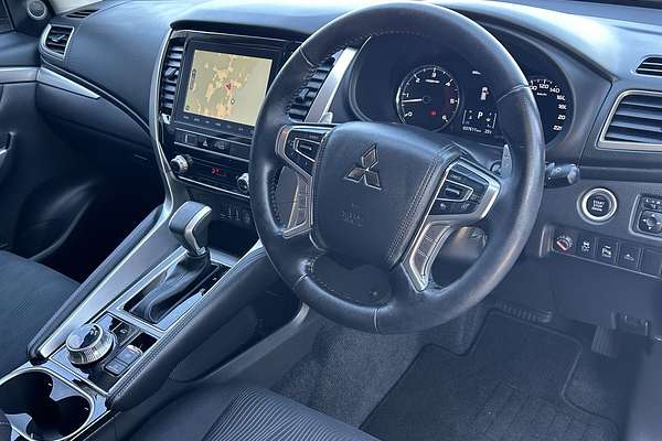 2022 Mitsubishi Pajero Sport GLS QF