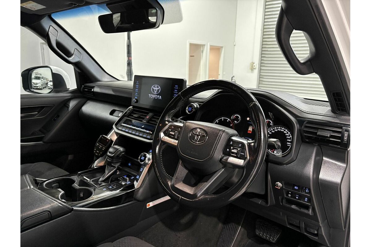 2022 Toyota Landcruiser GXL FJA300R