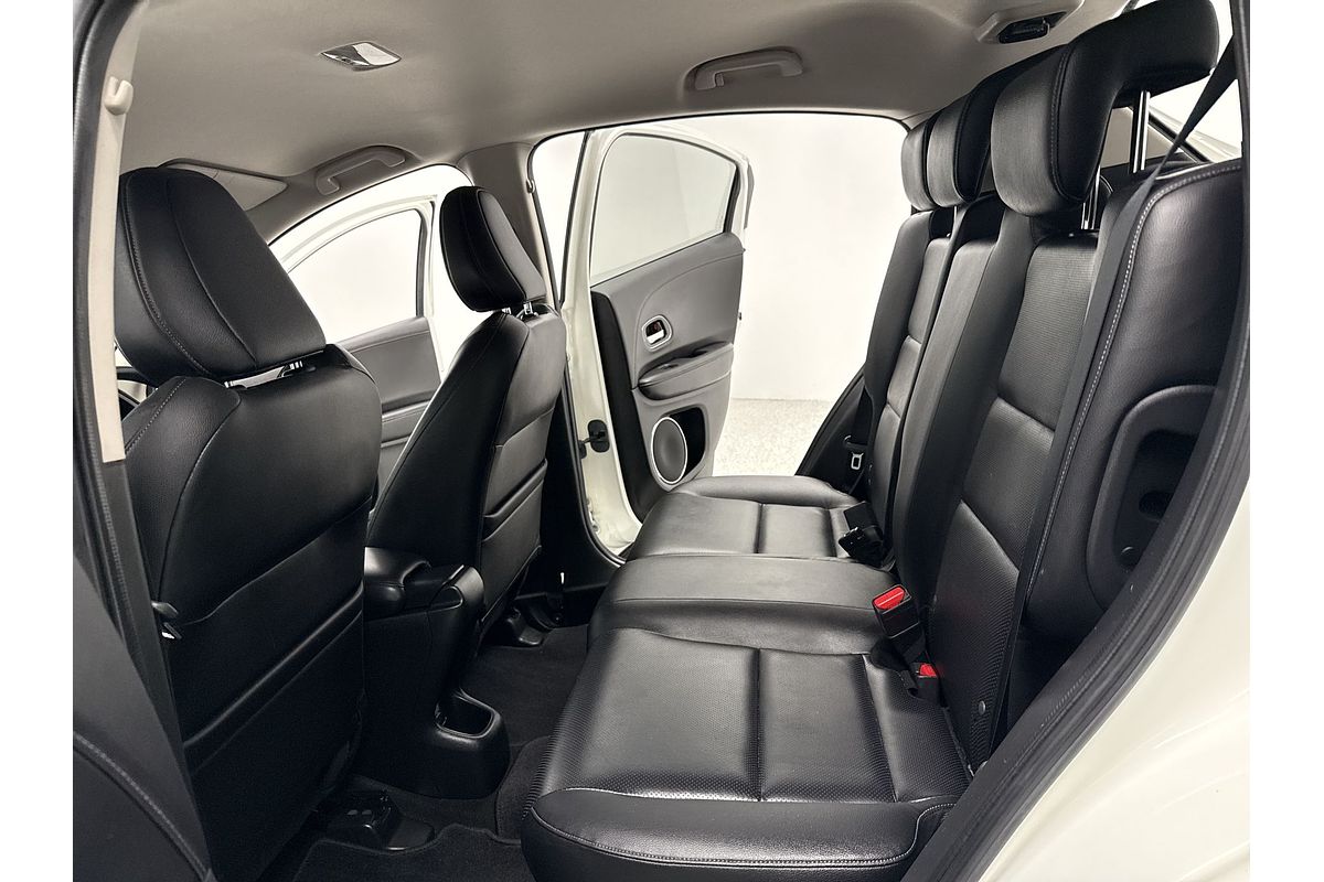 2019 Honda HR-V VTi-S