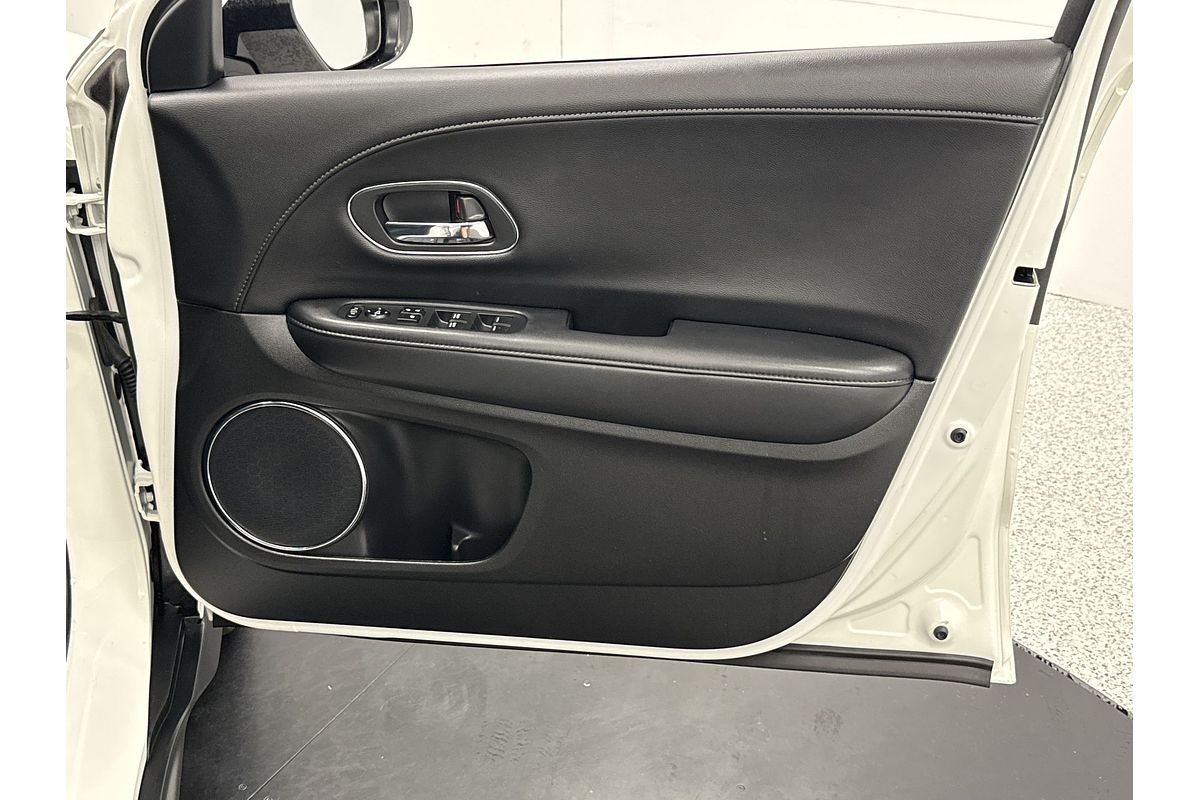 2019 Honda HR-V VTi-S