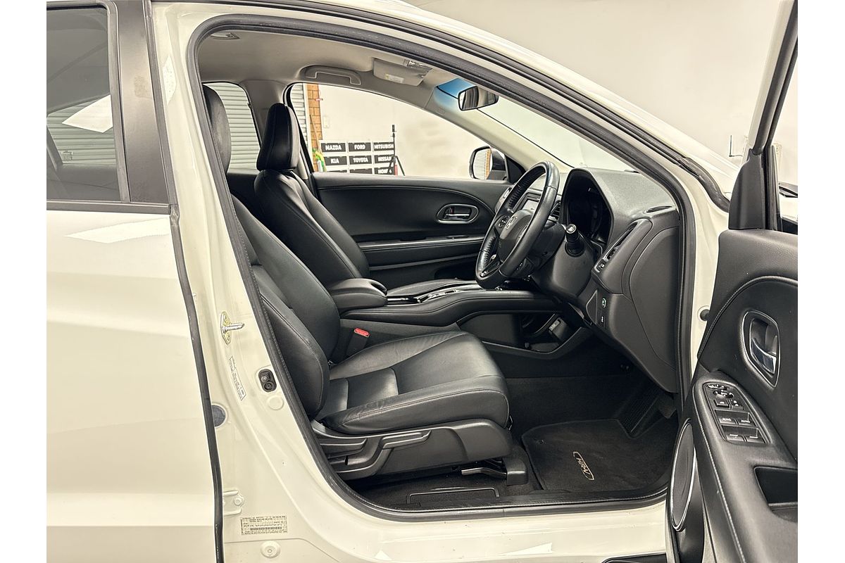 2019 Honda HR-V VTi-S