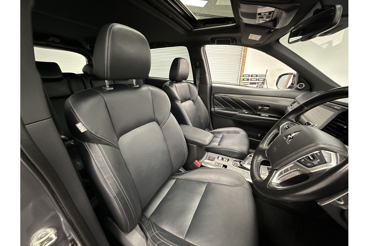 2021 Mitsubishi Outlander PHEV Exceed ZL