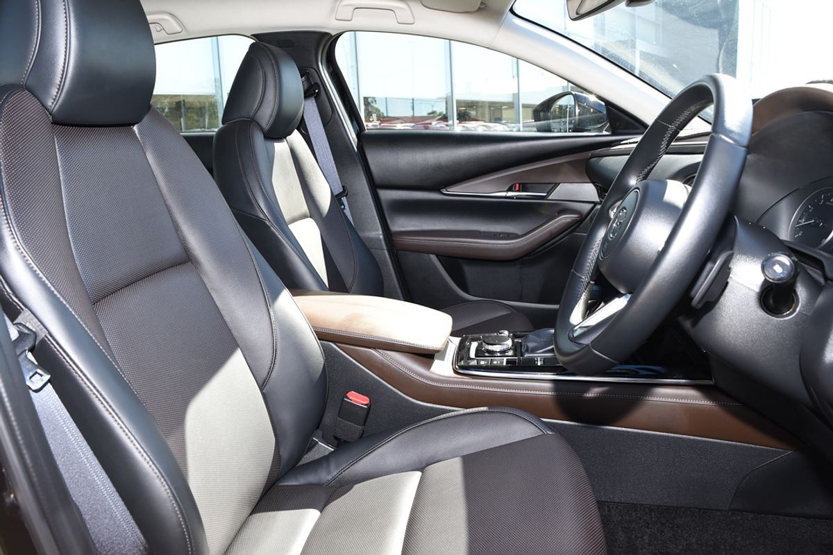 2022 Mazda CX-30 G25 Touring DM Series