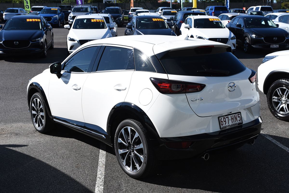 2023 Mazda CX-3 sTouring DK