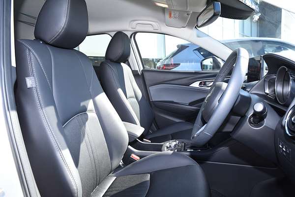 2023 Mazda CX-3 sTouring DK