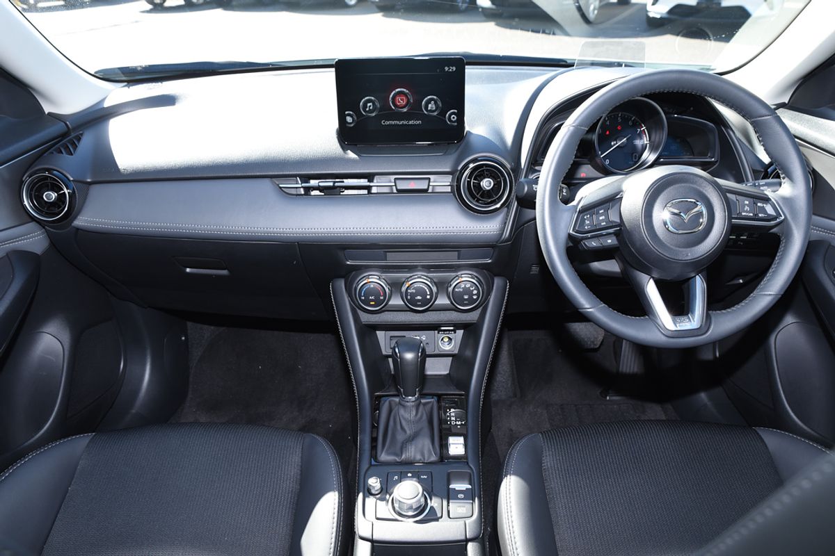 2023 Mazda CX-3 sTouring DK