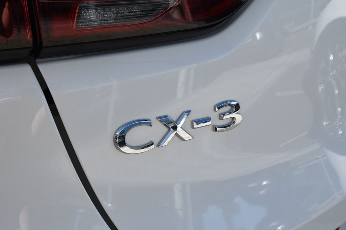 2023 Mazda CX-3 sTouring DK