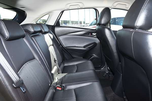 2022 Mazda CX-3 sTouring DK