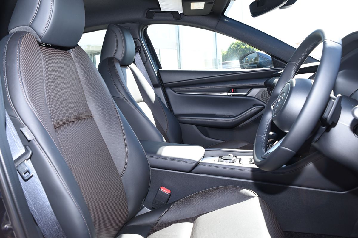 2024 Mazda 3 G20 Touring BP Series