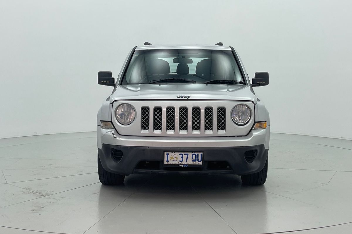2011 Jeep PATRIOT SPORT 5 SP MANUAL 4D WAGON 4CYL 