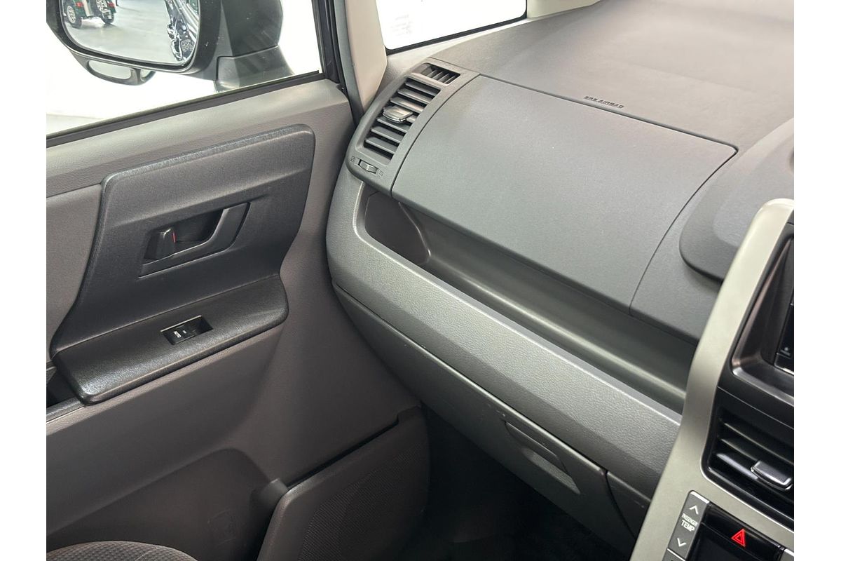 2009 Toyota VOXY WELCAB ZRR70