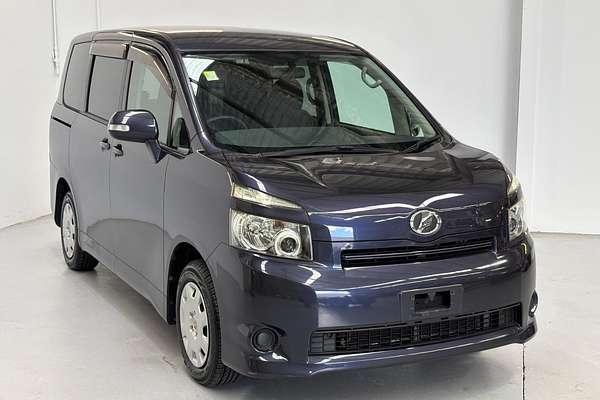 2009 Toyota VOXY WELCAB ZRR70