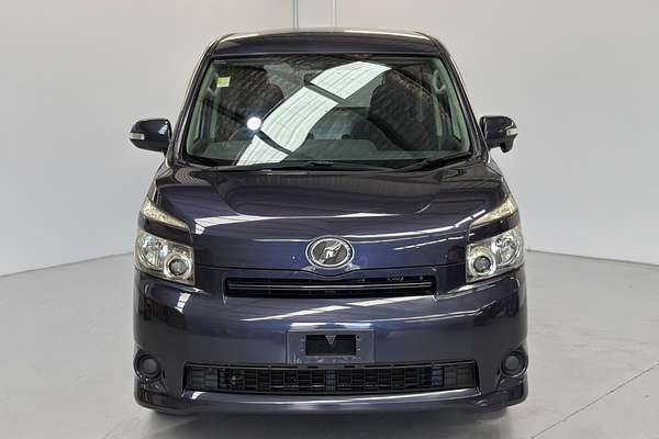 2009 Toyota VOXY WELCAB ZRR70