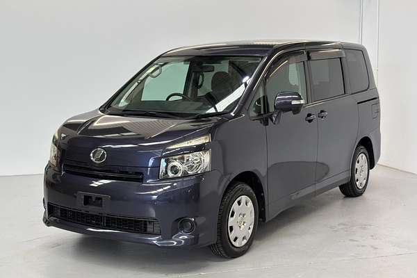 2009 Toyota VOXY WELCAB ZRR70