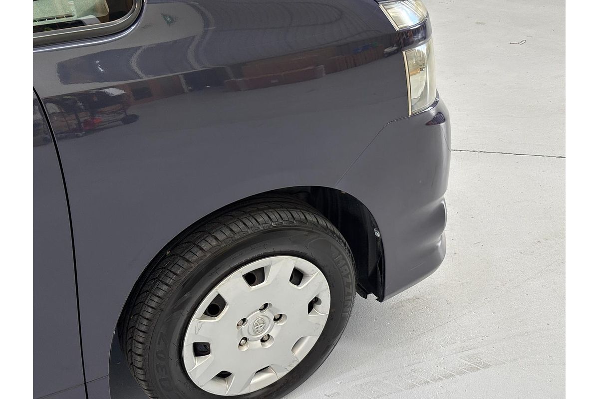 2009 Toyota VOXY WELCAB ZRR70
