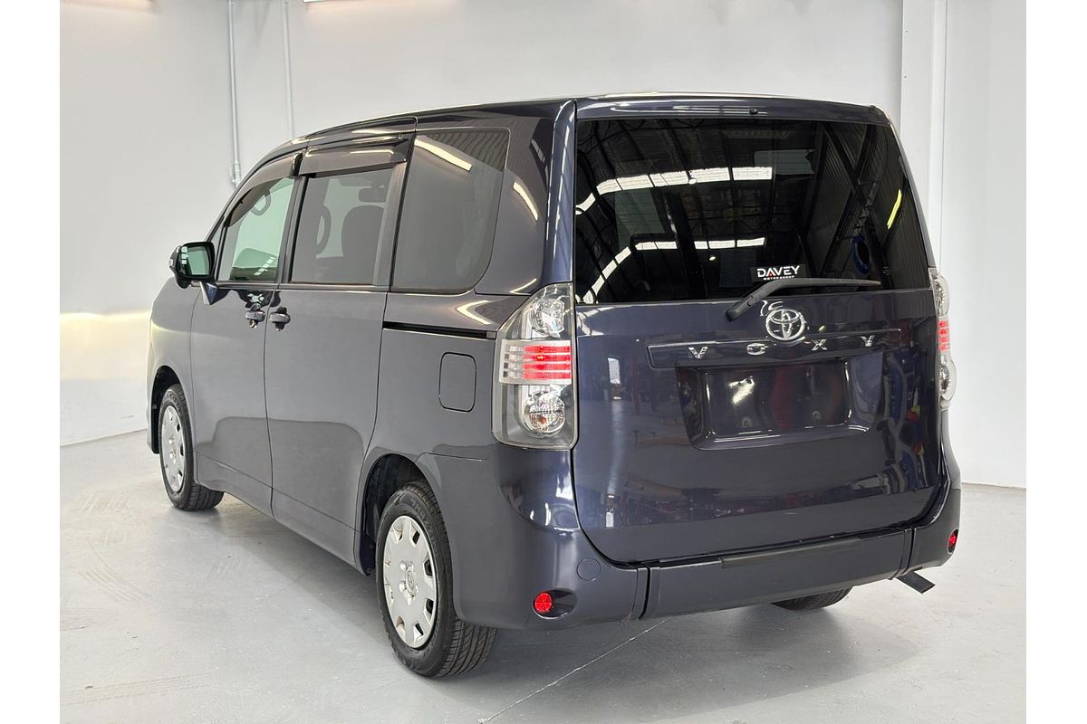 2009 Toyota VOXY WELCAB ZRR70