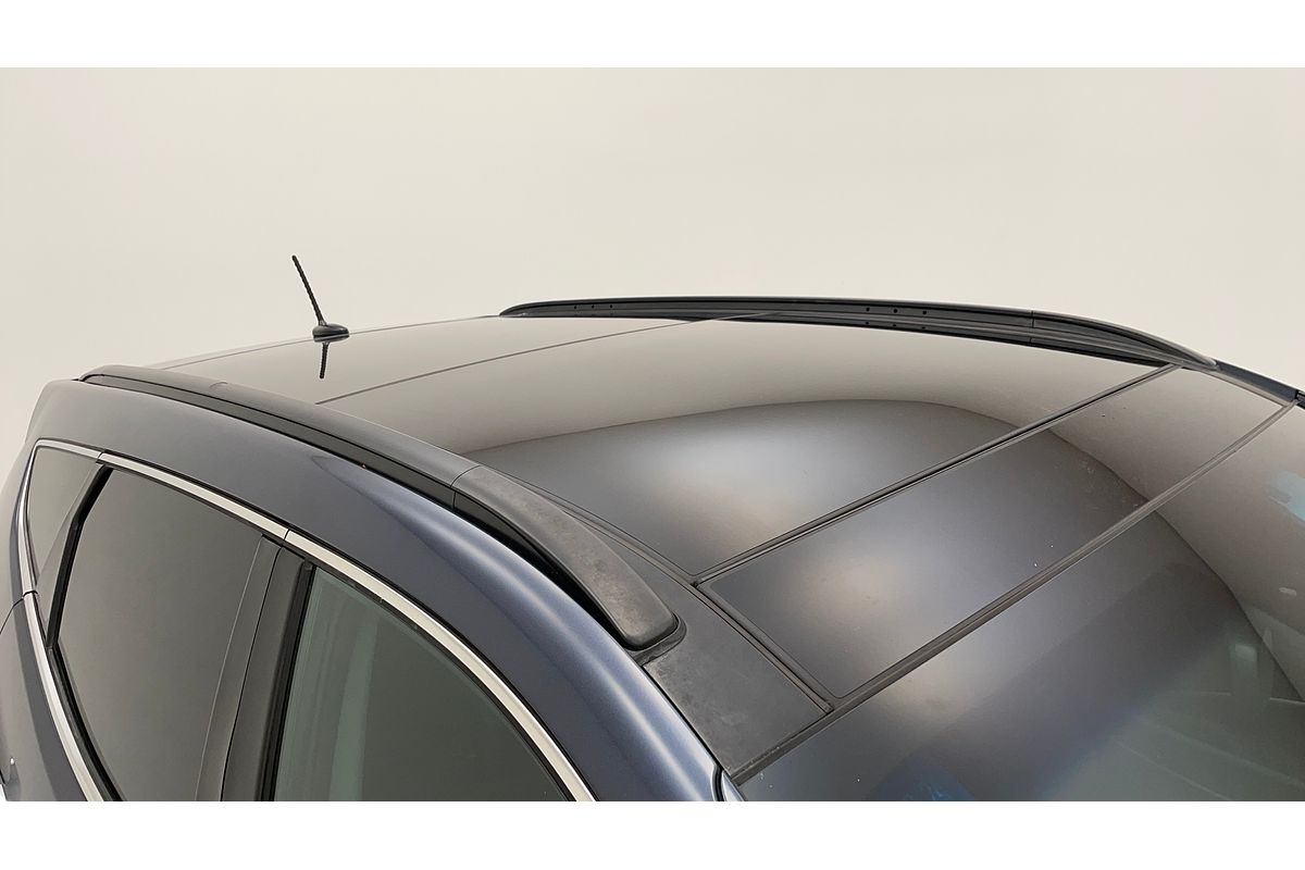 2016 Hyundai Santa Fe Active DM3 Series II