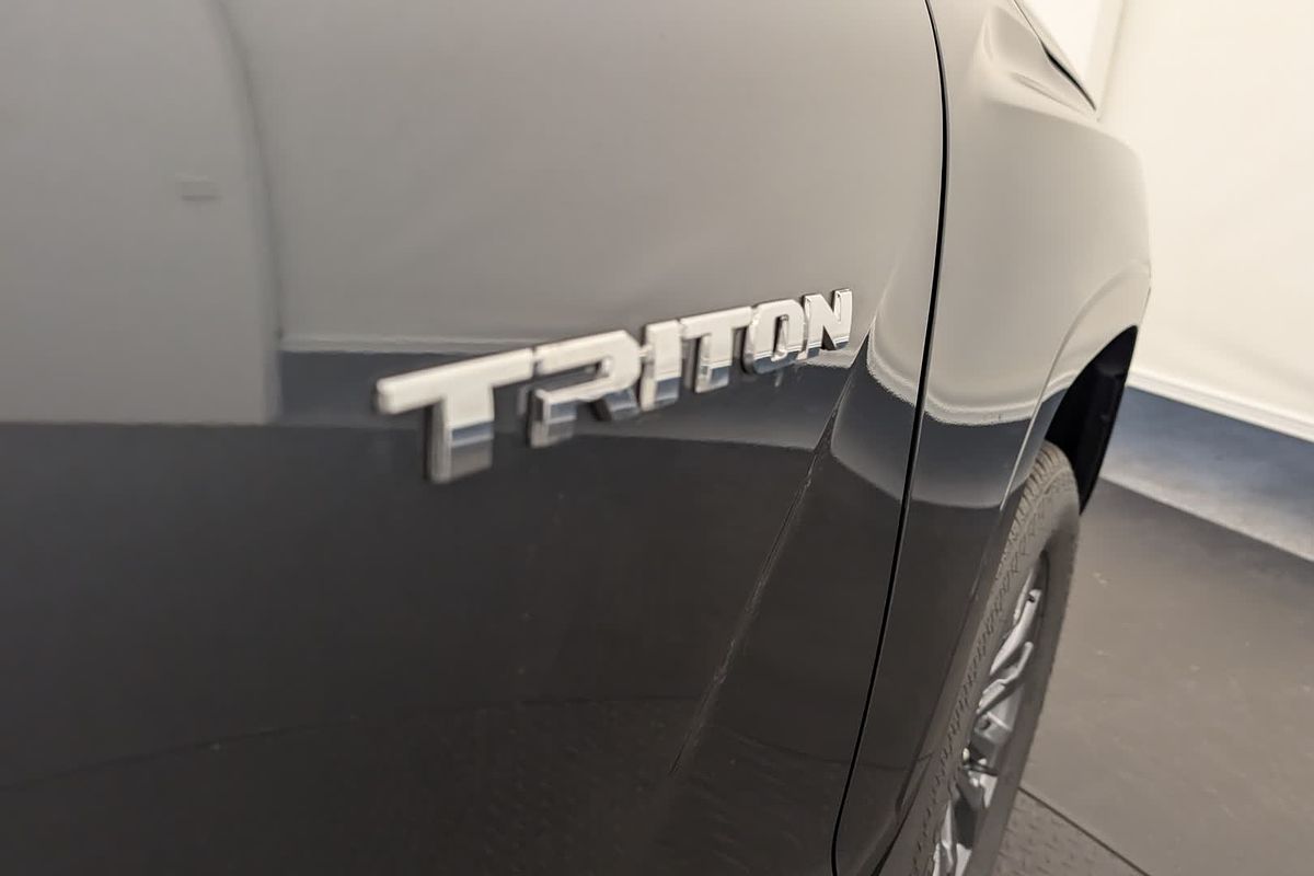 2025 Mitsubishi Triton GLS MV 4X4