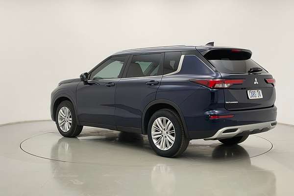 2022 Mitsubishi Outlander LS ZM
