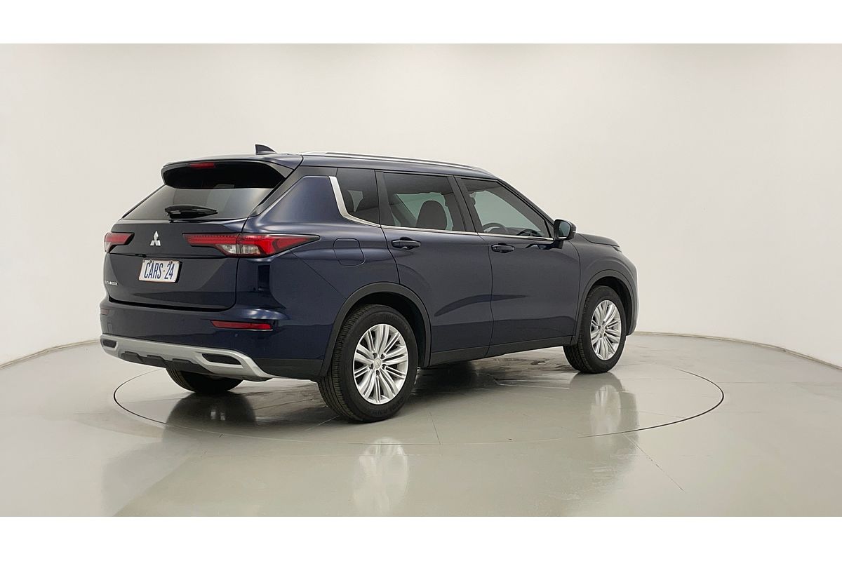 2022 Mitsubishi Outlander LS ZM