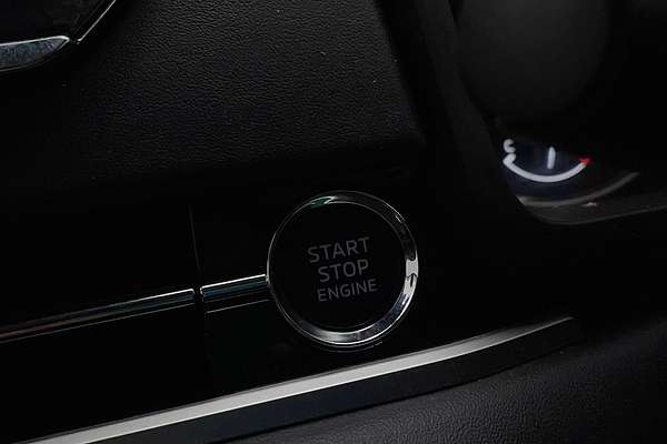 2022 Mitsubishi Outlander LS ZM
