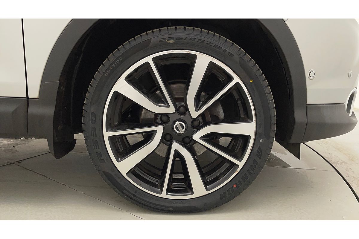 2017 Nissan QASHQAI Ti J11