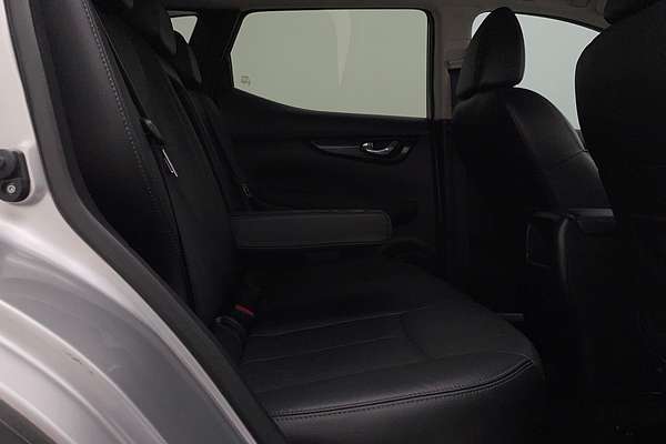 2017 Nissan QASHQAI Ti J11