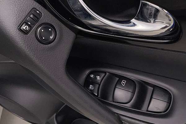 2017 Nissan QASHQAI Ti J11