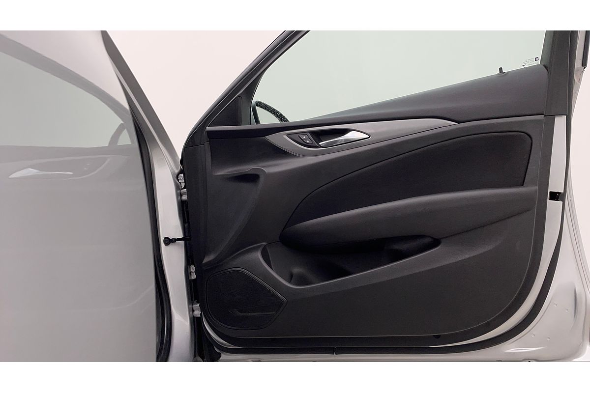 2020 Holden Commodore LT ZB
