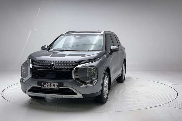 2022 Mitsubishi Outlander LS ZM
