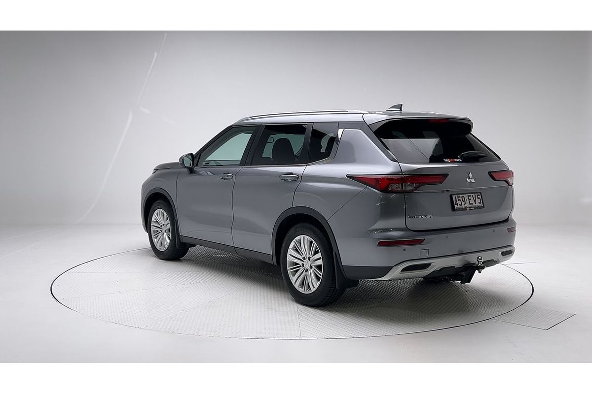 2022 Mitsubishi Outlander LS ZM