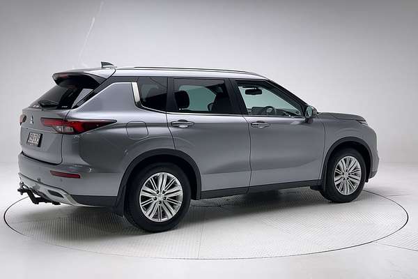 2022 Mitsubishi Outlander LS ZM