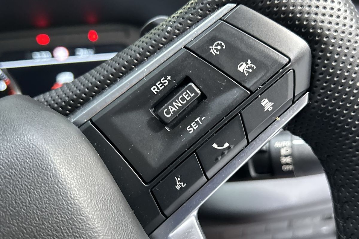 2022 Mitsubishi Outlander LS ZM