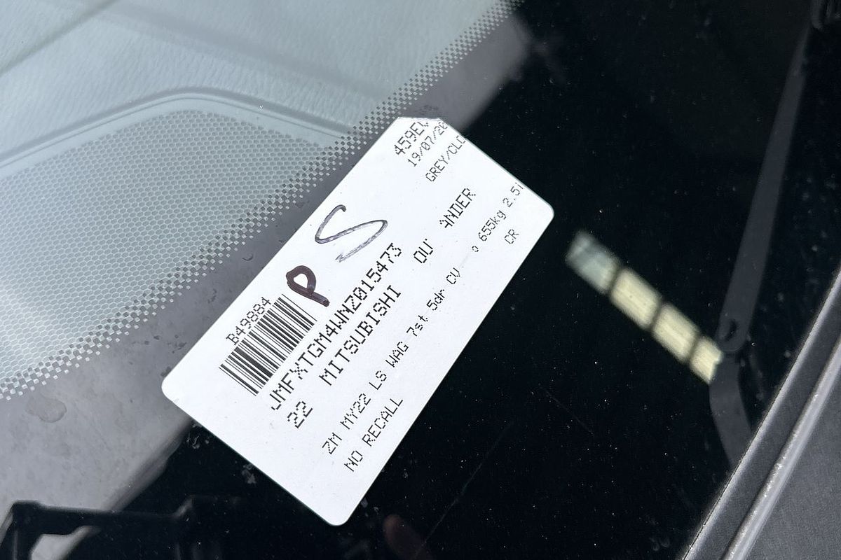 2022 Mitsubishi Outlander LS ZM