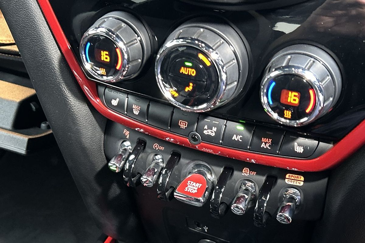 2021 MINI Countryman John Cooper Works Classic F60 LCI