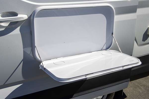 2022 LDV Deliver 9 LWB